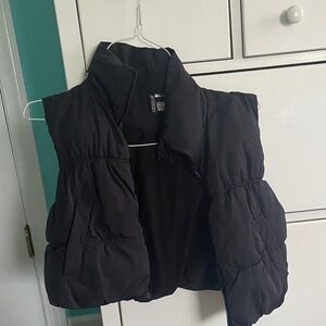 Black Puffer Vest Cropped